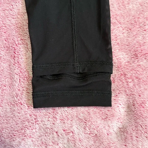 Lululemon Nulu and Crisscross Mesh Stirrup Tight - Picture 8 of 8